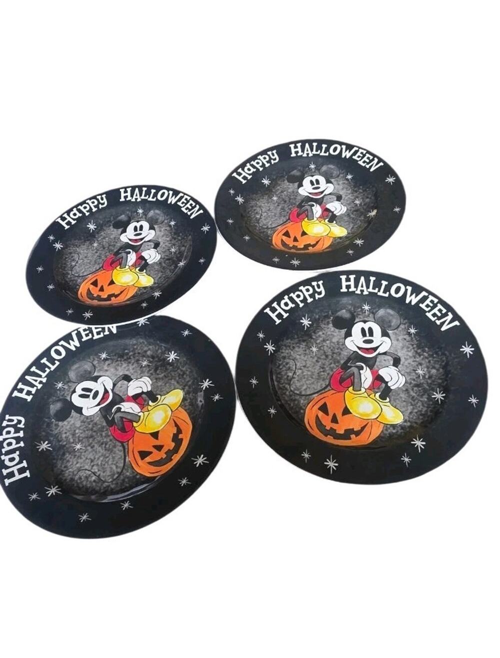 Pottery Barn Kids Mickey Mouse Four Dinner Plates Happy Halloween Disney Pumpkin